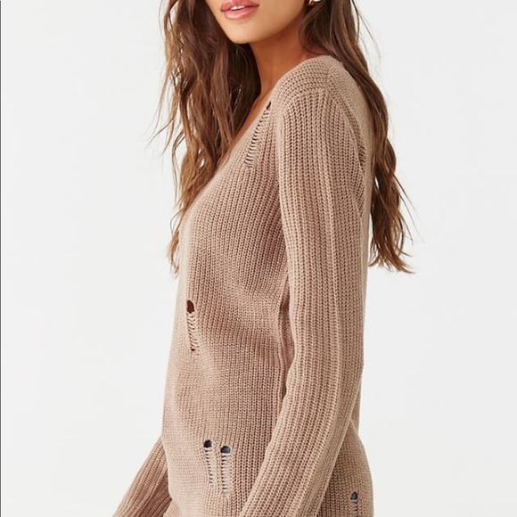 Distressed Sweater - Picture 2 of 3